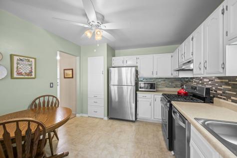 1309 Nutmeg Court Mount Prospect IL 60056