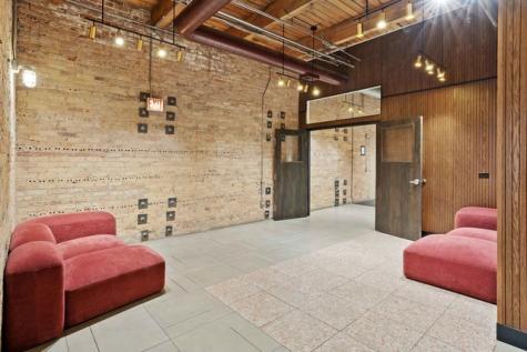1017 West Washington Boulevard Chicago IL 60607