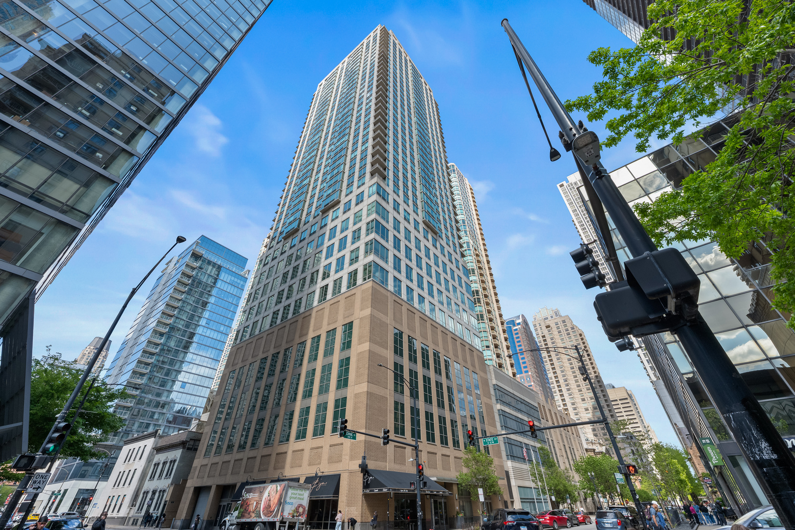 2 East Erie Street Chicago IL 60611