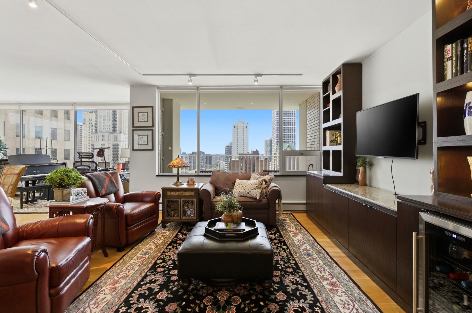 1000 North Lake Shore Plaza Chicago IL 60611