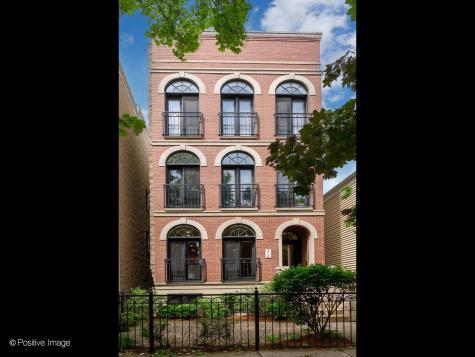 2718 North Wayne Avenue Chicago IL 60614