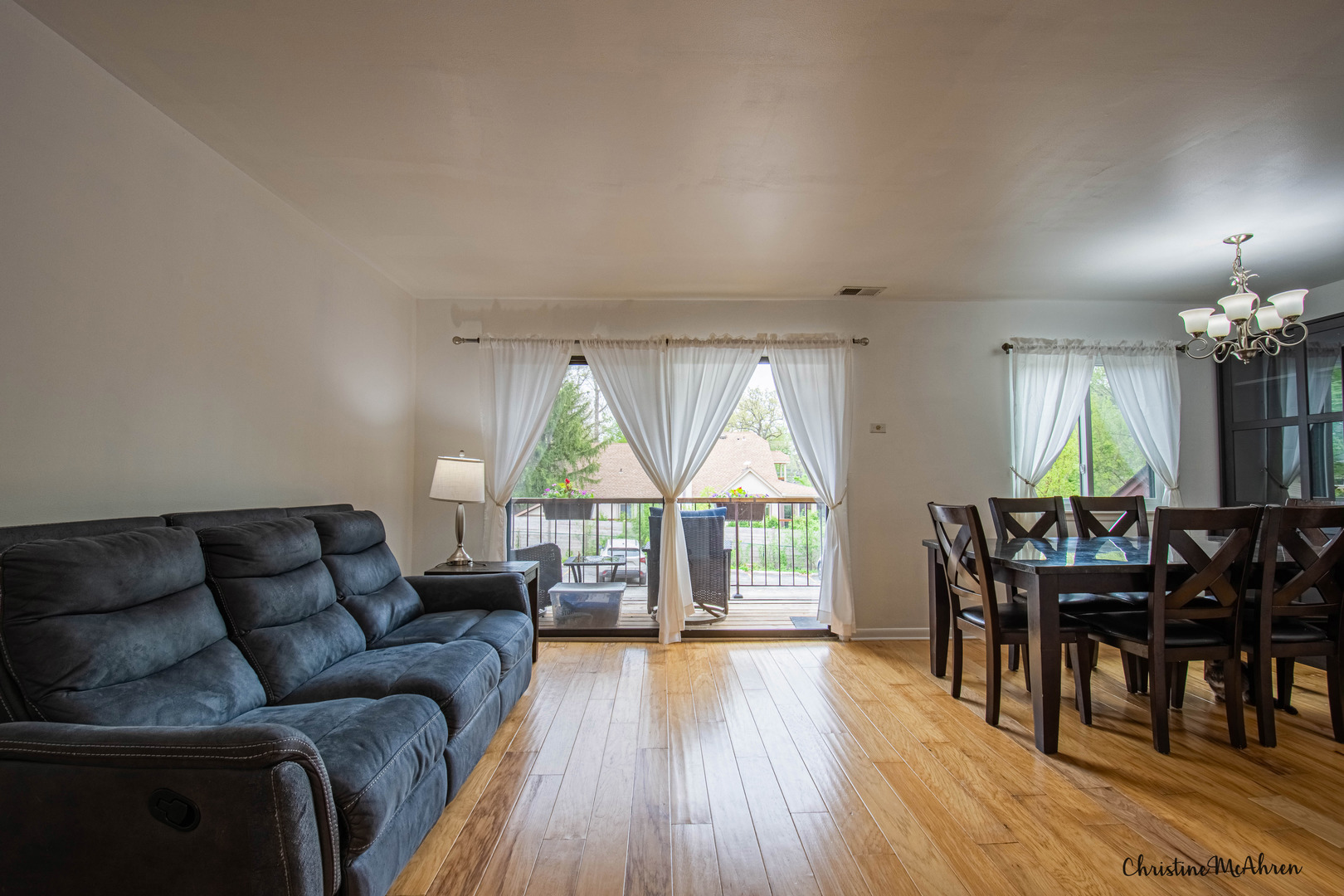 8473 Archer Avenue Willow Springs IL 60480