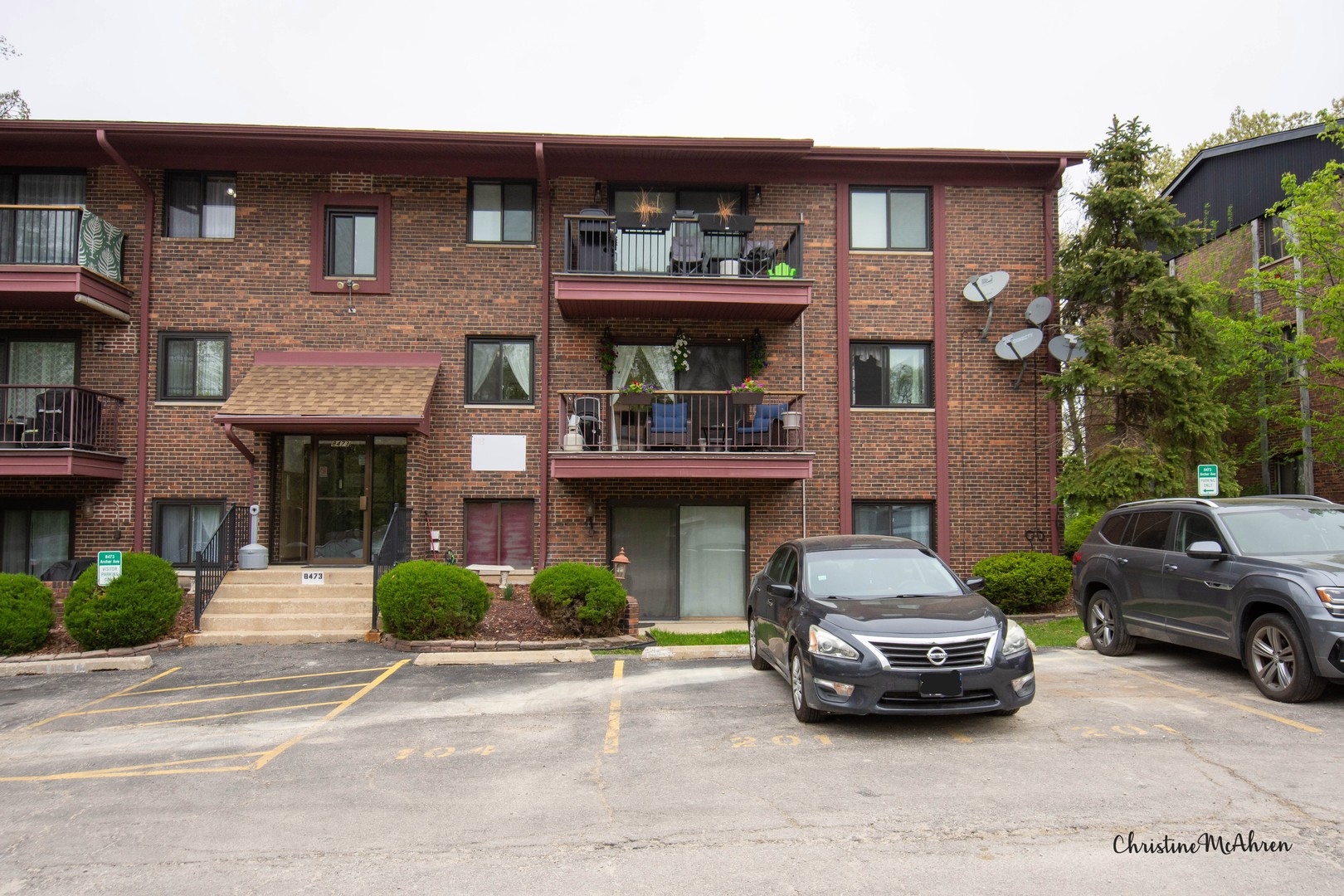 8473 Archer Avenue Willow Springs IL 60480