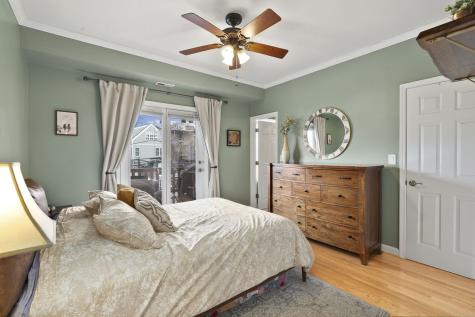 3318 North Damen Avenue Chicago IL 60618