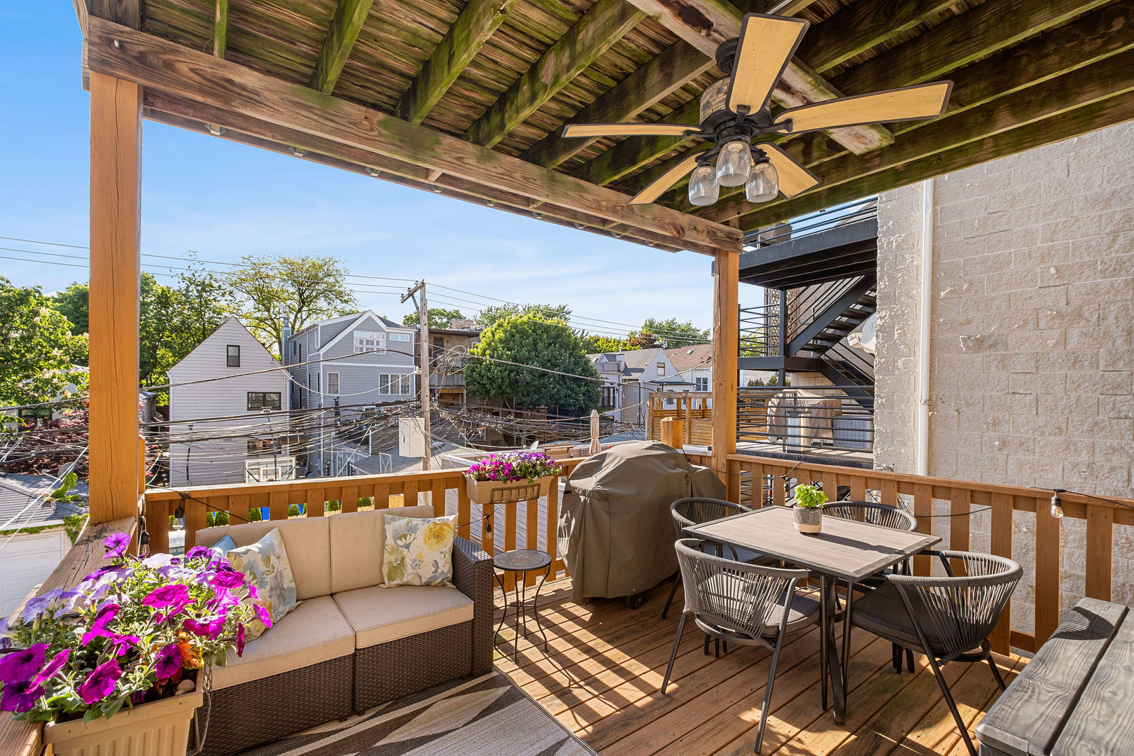 3318 North Damen Avenue Chicago IL 60618