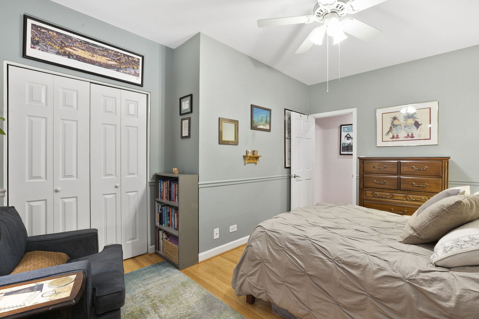 3318 North Damen Avenue Chicago IL 60618