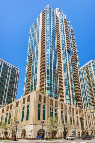 21 East Huron Street Chicago IL 60611