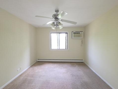 12 Parkside Court Vernon Hills IL 60061
