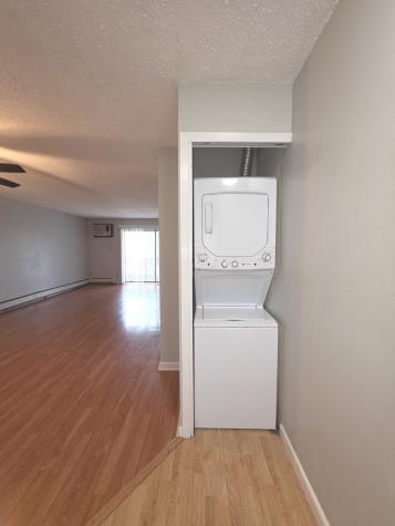 12 Parkside Court Vernon Hills IL 60061