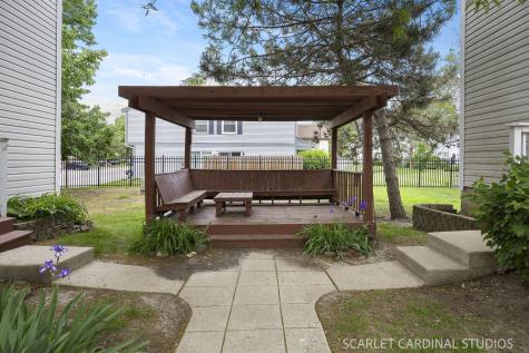 313 Peachtree Court Bolingbrook IL 60440