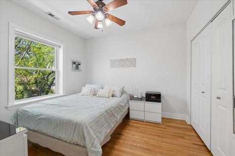 6333 North Glenwood Avenue Chicago IL 60660