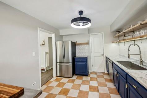1254 Ballantrae Place Mundelein IL 60060