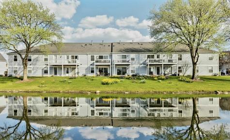 1254 Ballantrae Place Mundelein IL 60060