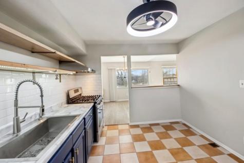 1254 Ballantrae Place Mundelein IL 60060