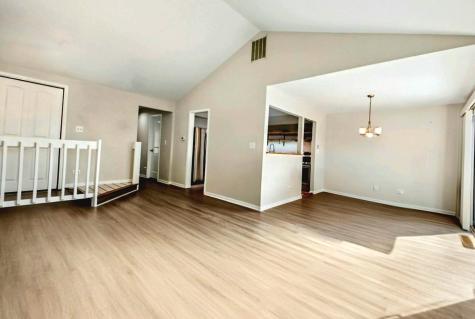1254 Ballantrae Place Mundelein IL 60060