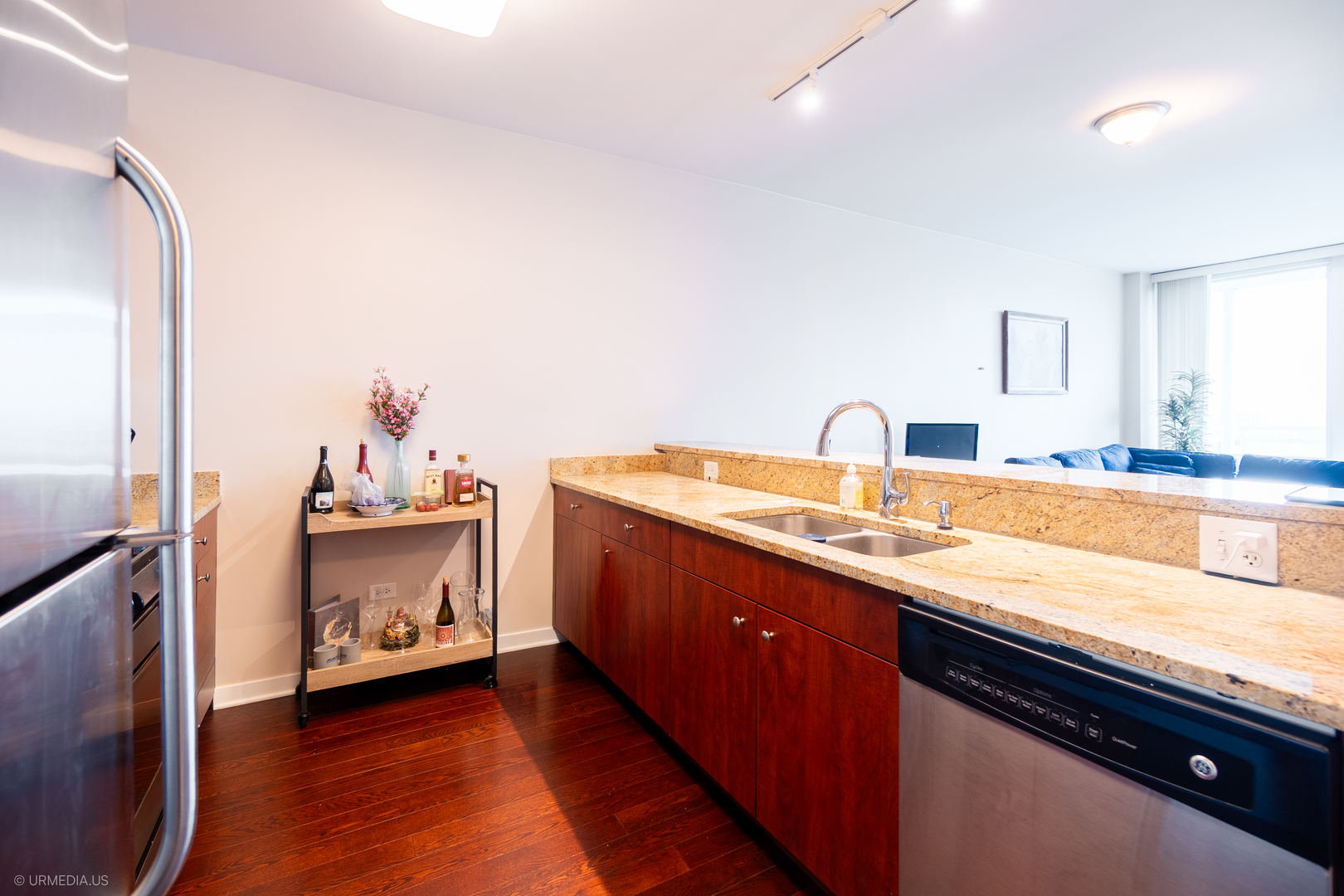 757 North Orleans Street Chicago IL 60654