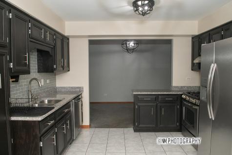 6430 Pine Cone Drive Tinley Park IL 60477