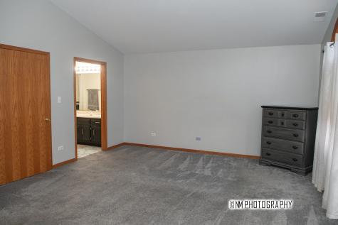 6430 Pine Cone Drive Tinley Park IL 60477