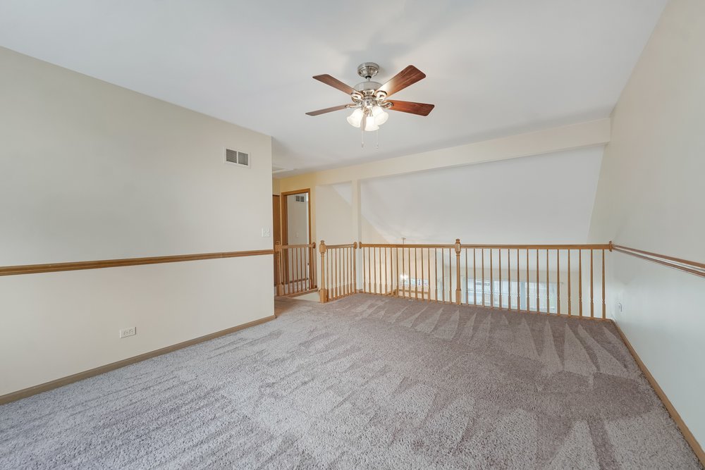 900 Symphony Drive Aurora IL 60504