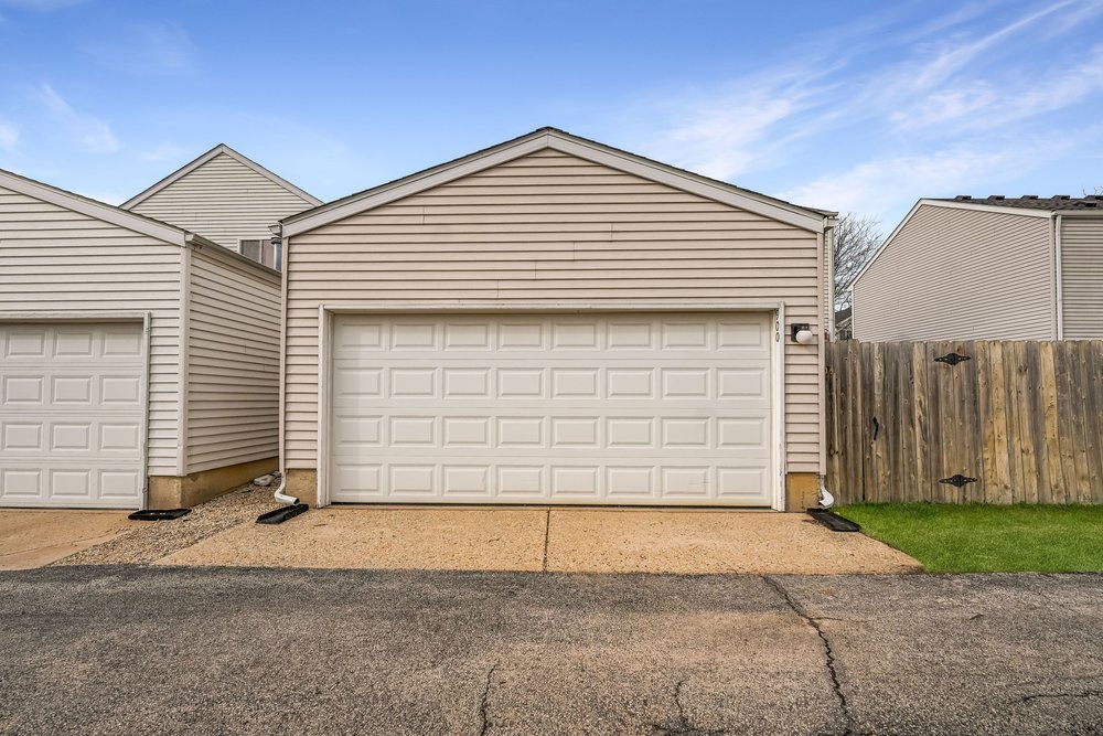 900 Symphony Drive Aurora IL 60504