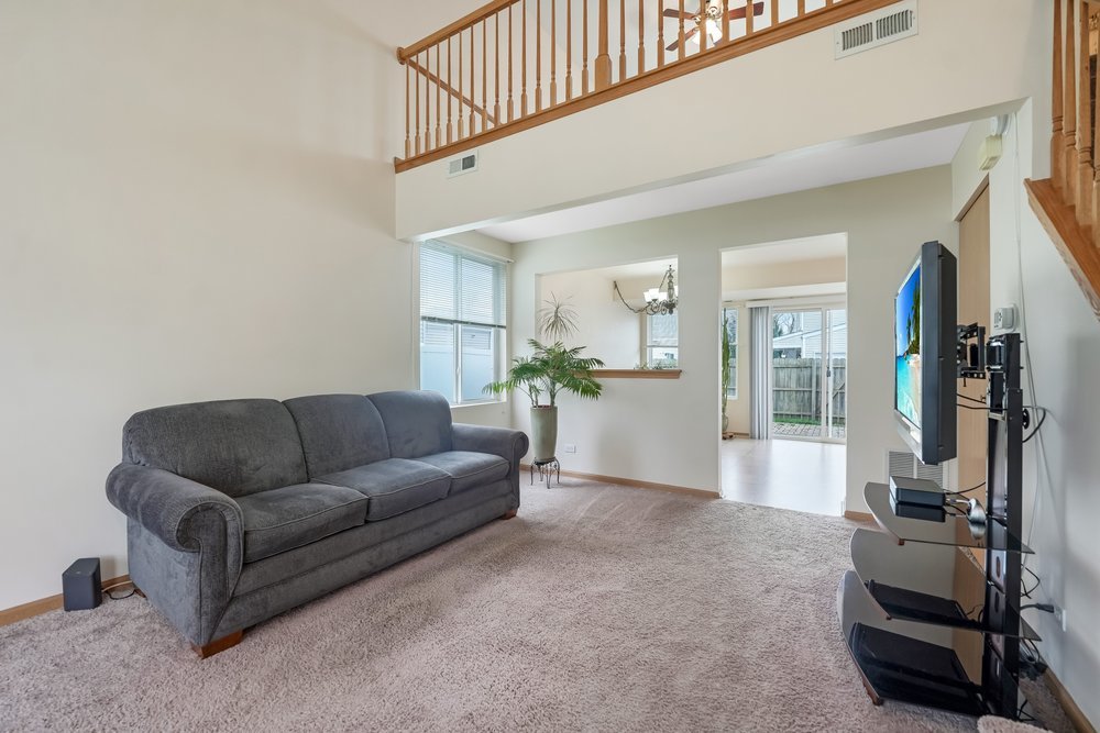900 Symphony Drive Aurora IL 60504