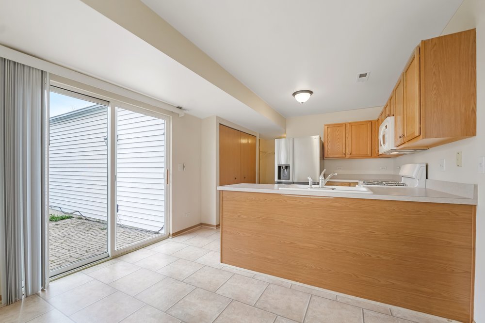 900 Symphony Drive Aurora IL 60504