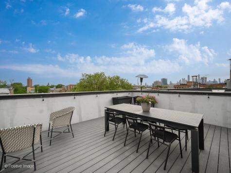 525 North Bishop Street Chicago IL 60642