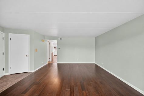 3175 West 115 Street Merrionette Park IL 60803
