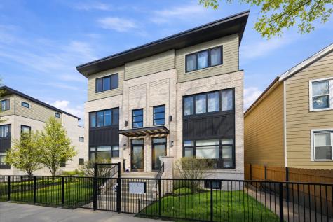 2245 North Rockwell Street Chicago IL 60647