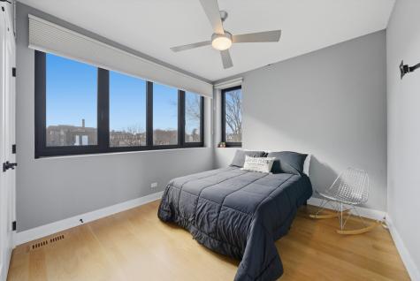 2245 North Rockwell Street Chicago IL 60647