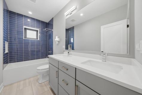 2245 North Rockwell Street Chicago IL 60647