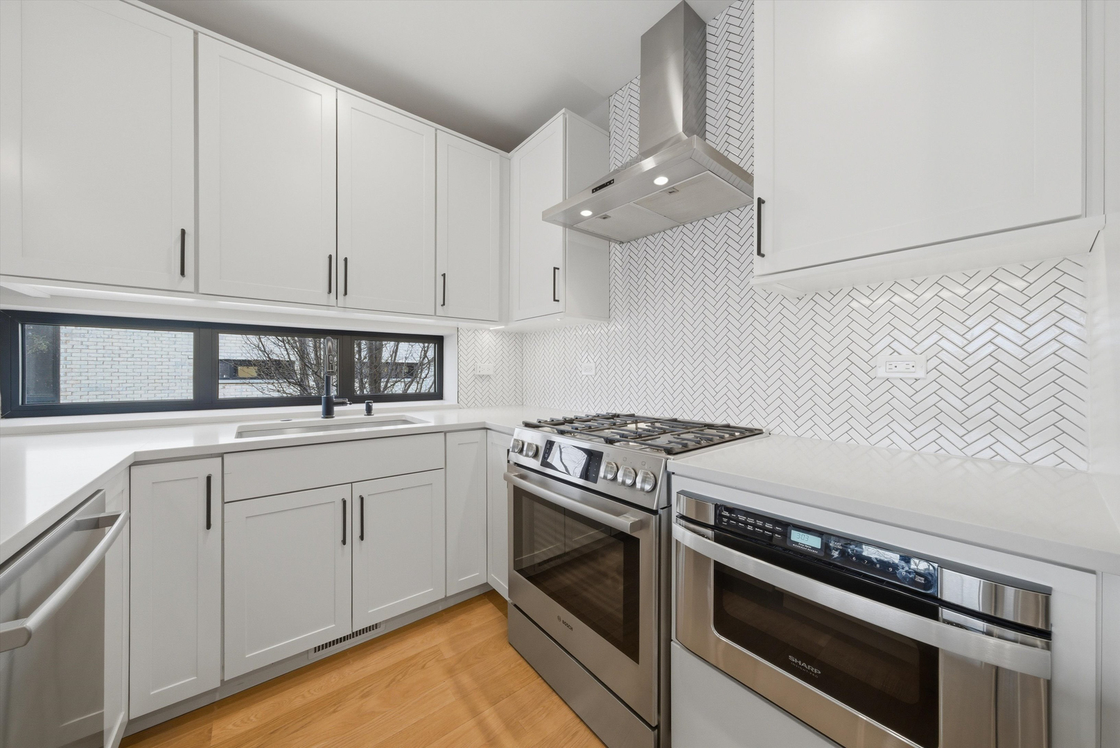 2245 North Rockwell Street Chicago IL 60647