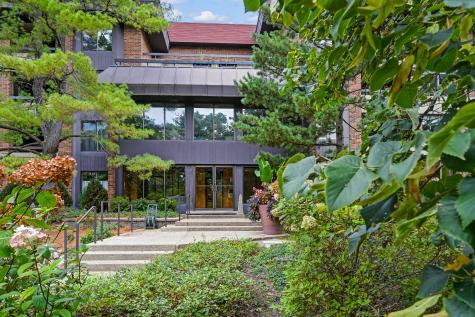 1409 Burr Oak Road Hinsdale IL 60521