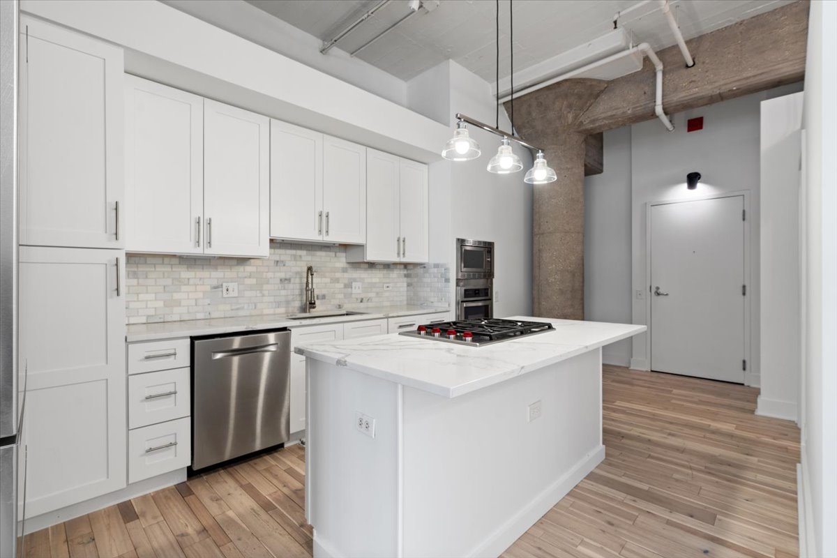 728 West Jackson Boulevard Chicago IL 60661