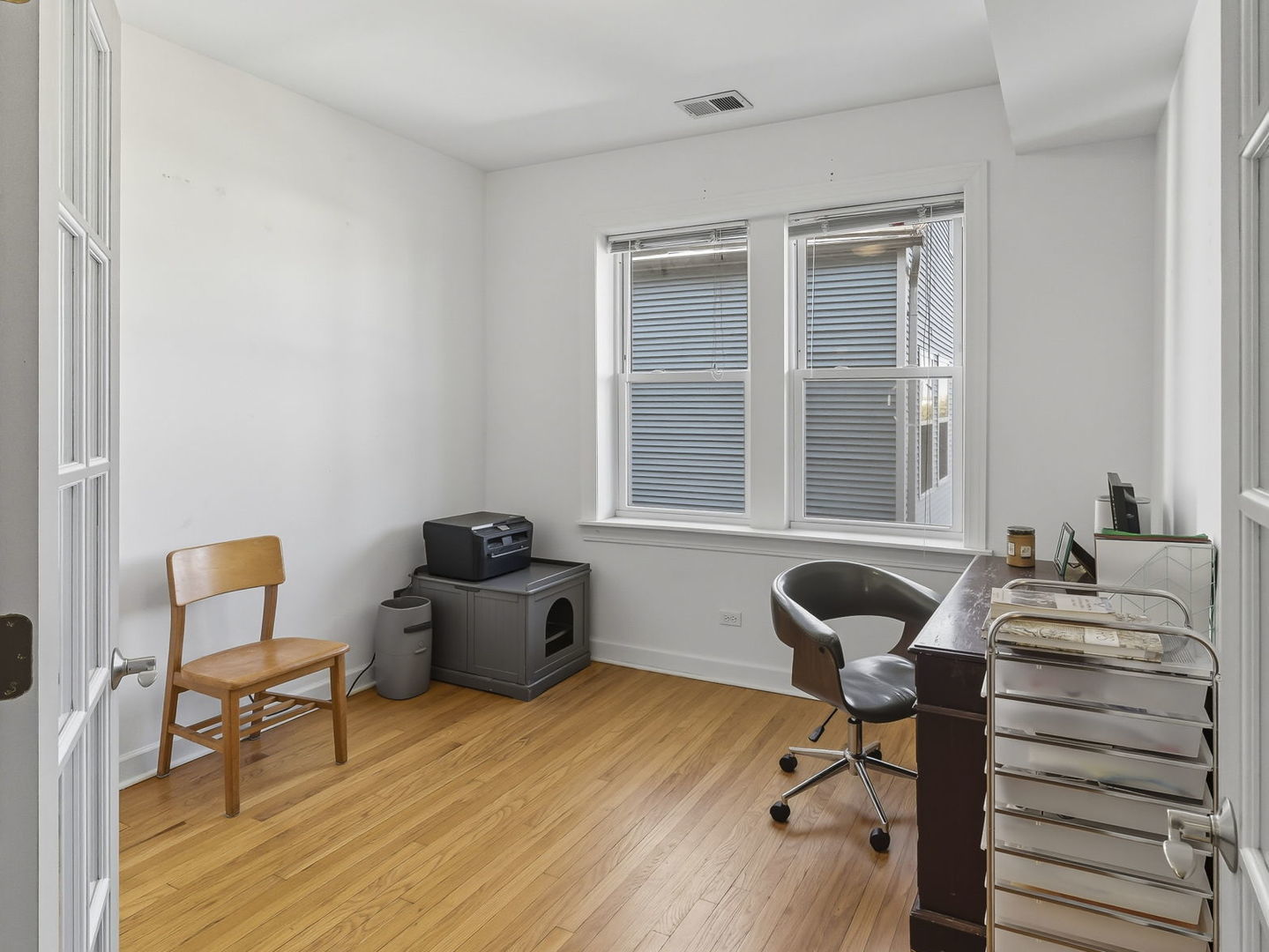 3222 West Berteau Avenue Chicago IL 60618