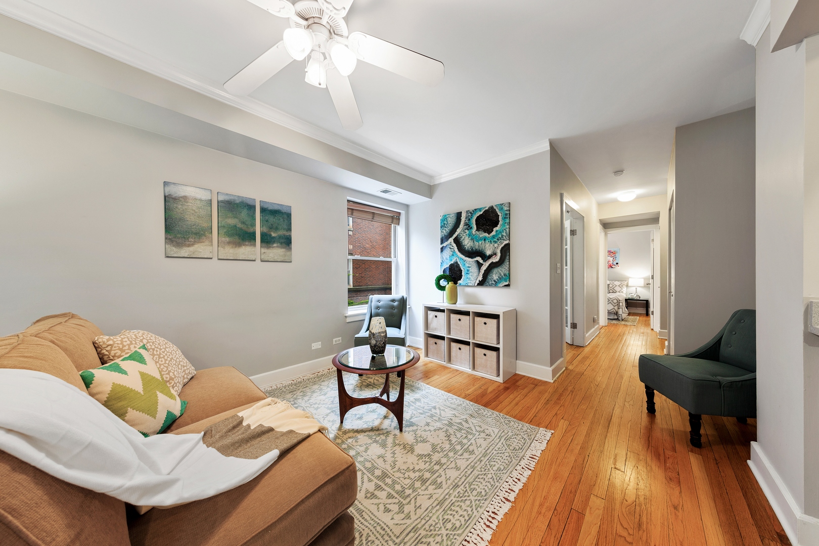 3458 North Janssen Avenue Chicago IL 60657