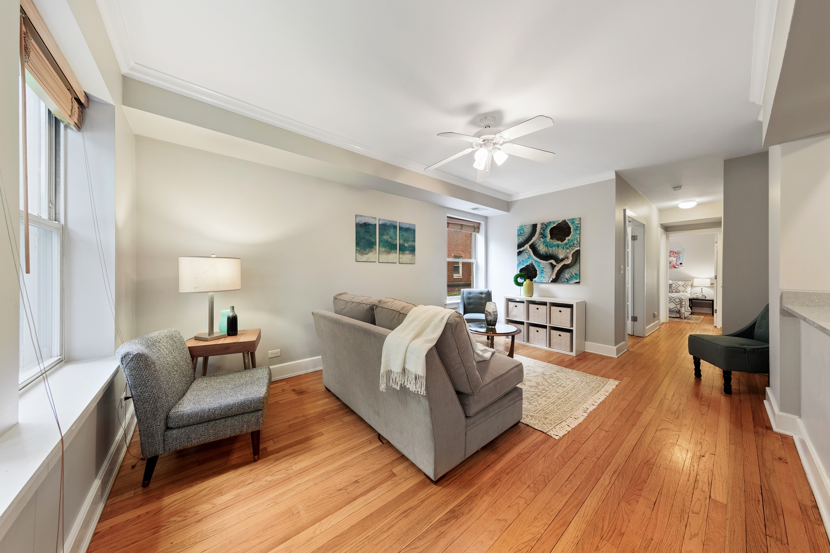 3458 North Janssen Avenue Chicago IL 60657