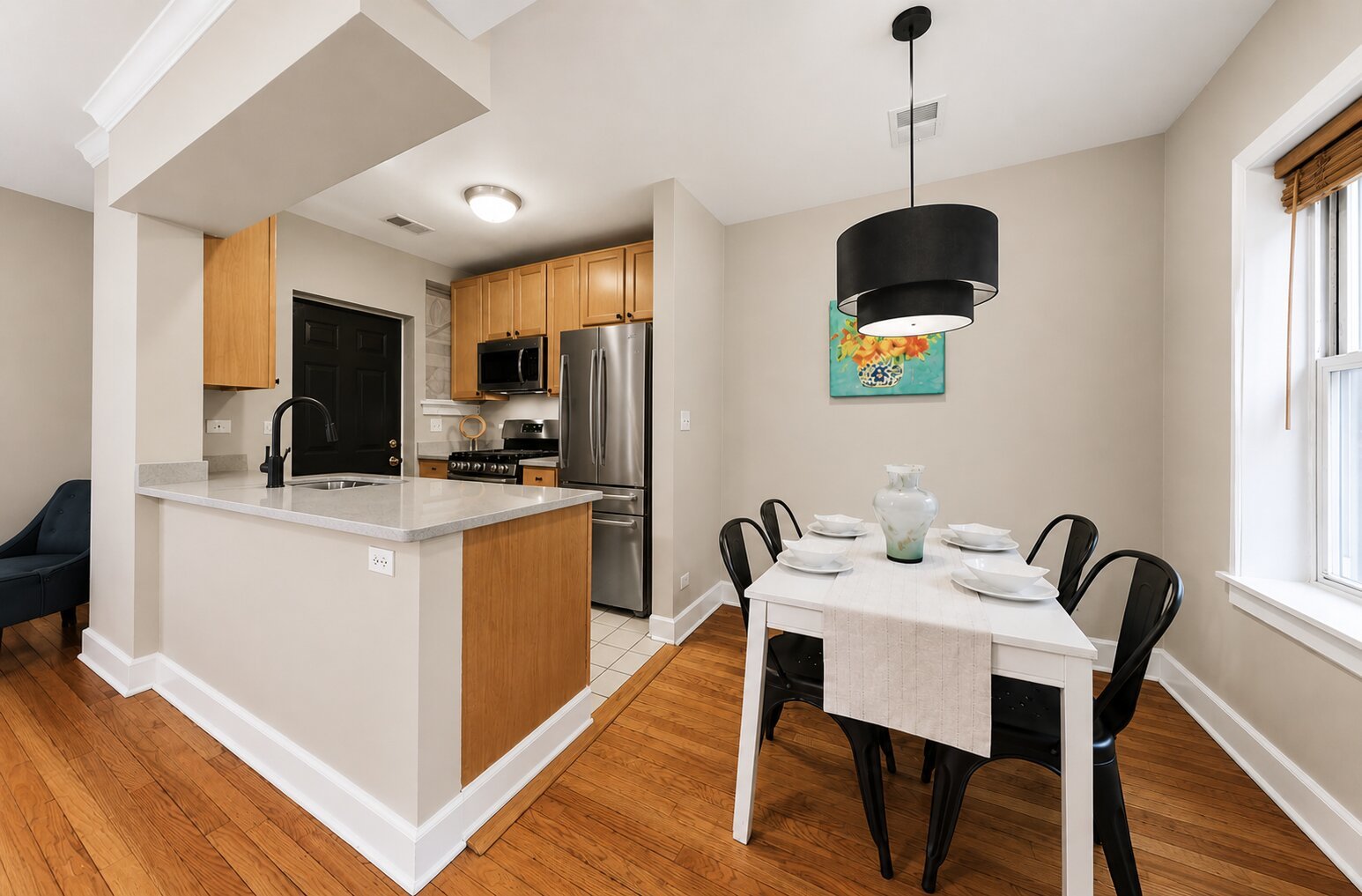 3458 North Janssen Avenue Chicago IL 60657
