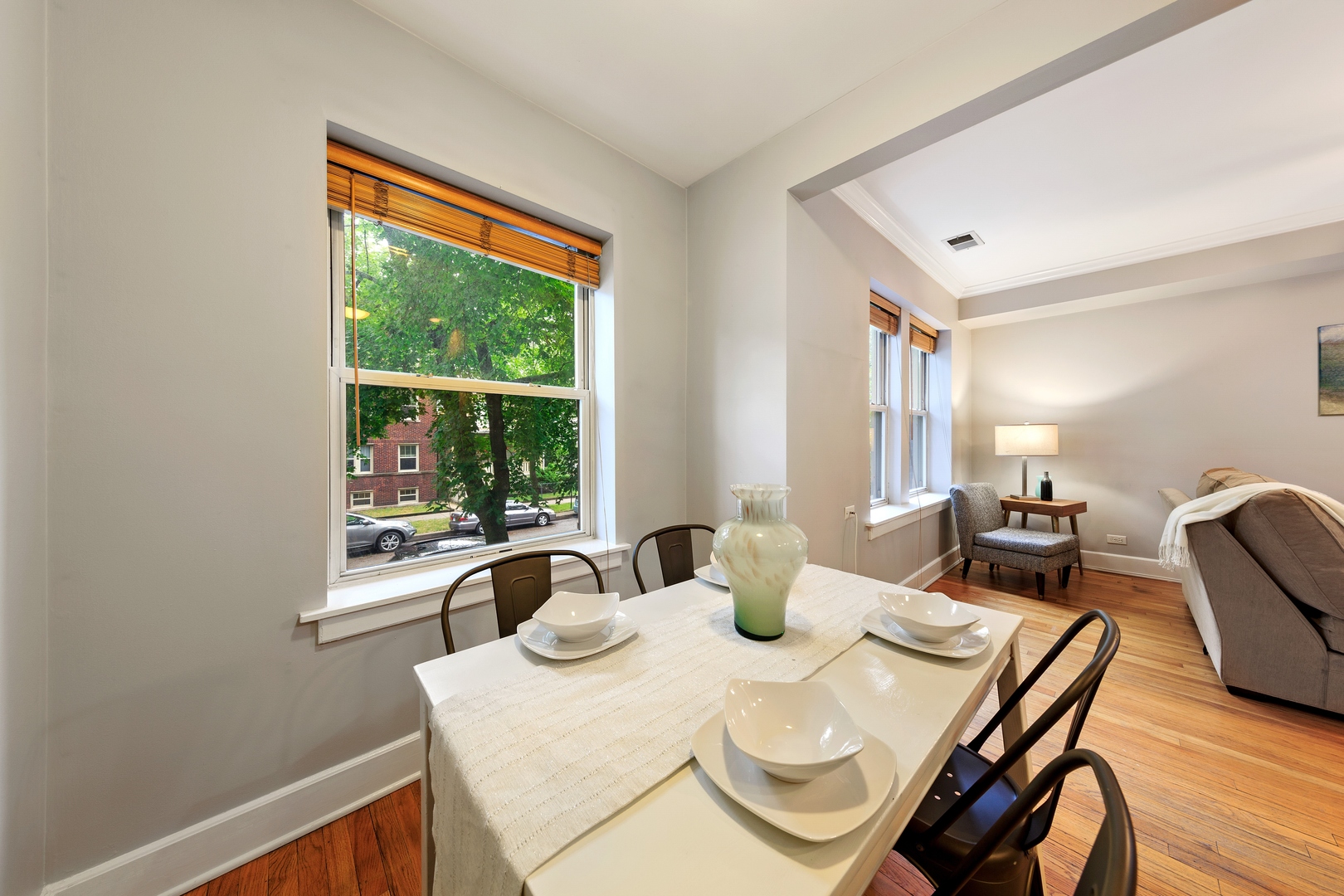 3458 North Janssen Avenue Chicago IL 60657