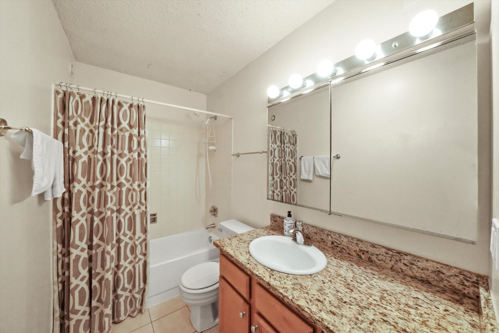 30 East Huron Street Chicago IL 60611