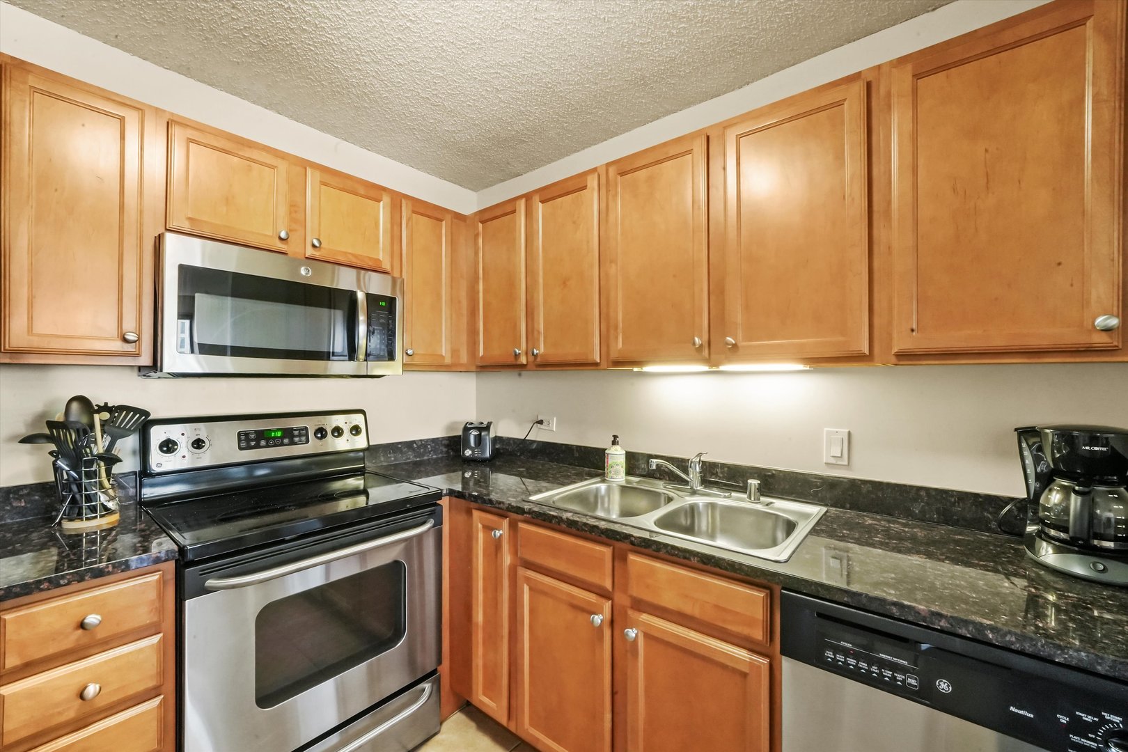 30 East Huron Street Chicago IL 60611