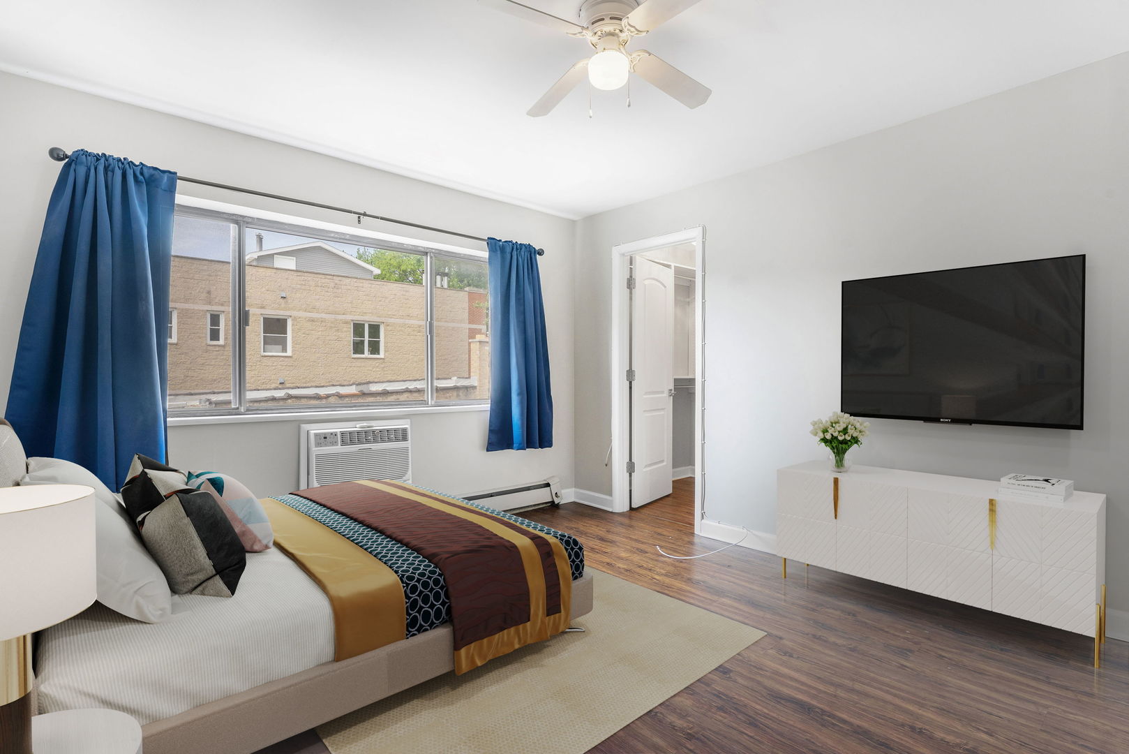 611 West Patterson Avenue Chicago IL 60613