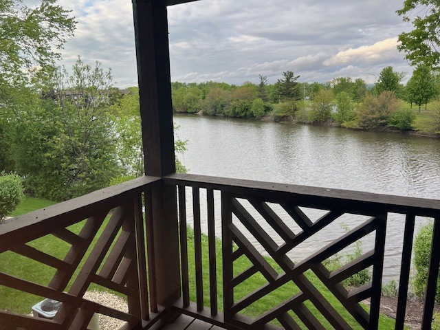 1715 Lakecliffe Drive Wheaton IL 60189