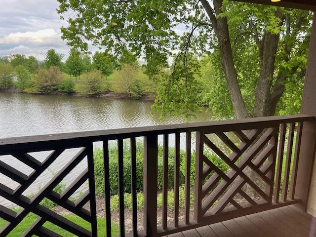 1715 Lakecliffe Drive Wheaton IL 60189
