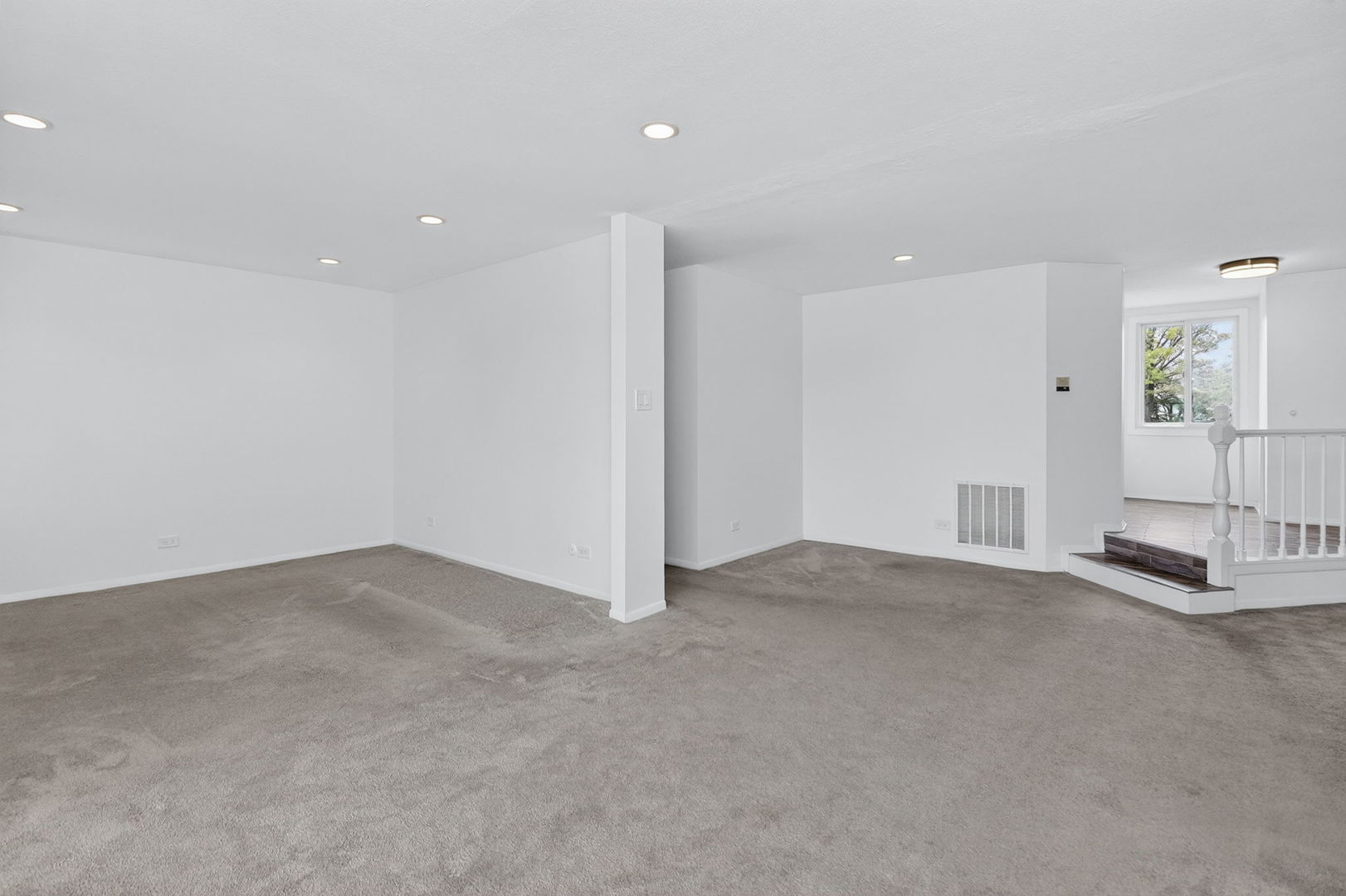 1715 Lakecliffe Drive Wheaton IL 60189
