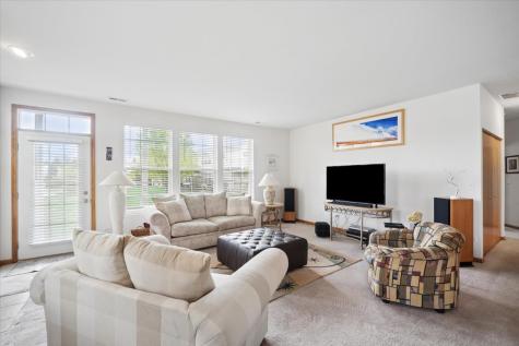 2616 Christie Drive Algonquin IL 60102