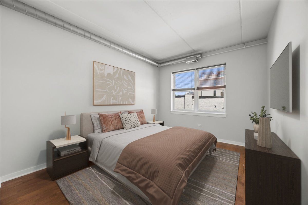 873 North Larrabee Street Chicago IL 60610
