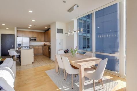 737 West Washington Boulevard Chicago IL 60661