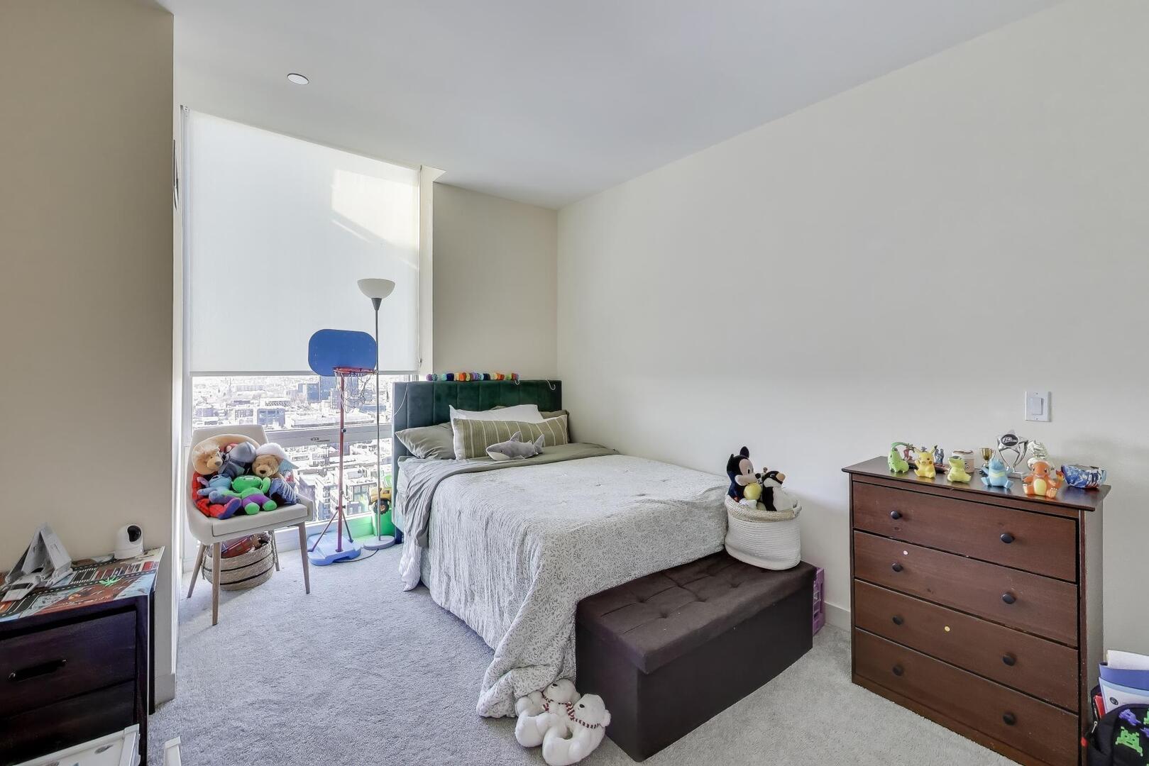 737 West Washington Boulevard Chicago IL 60661