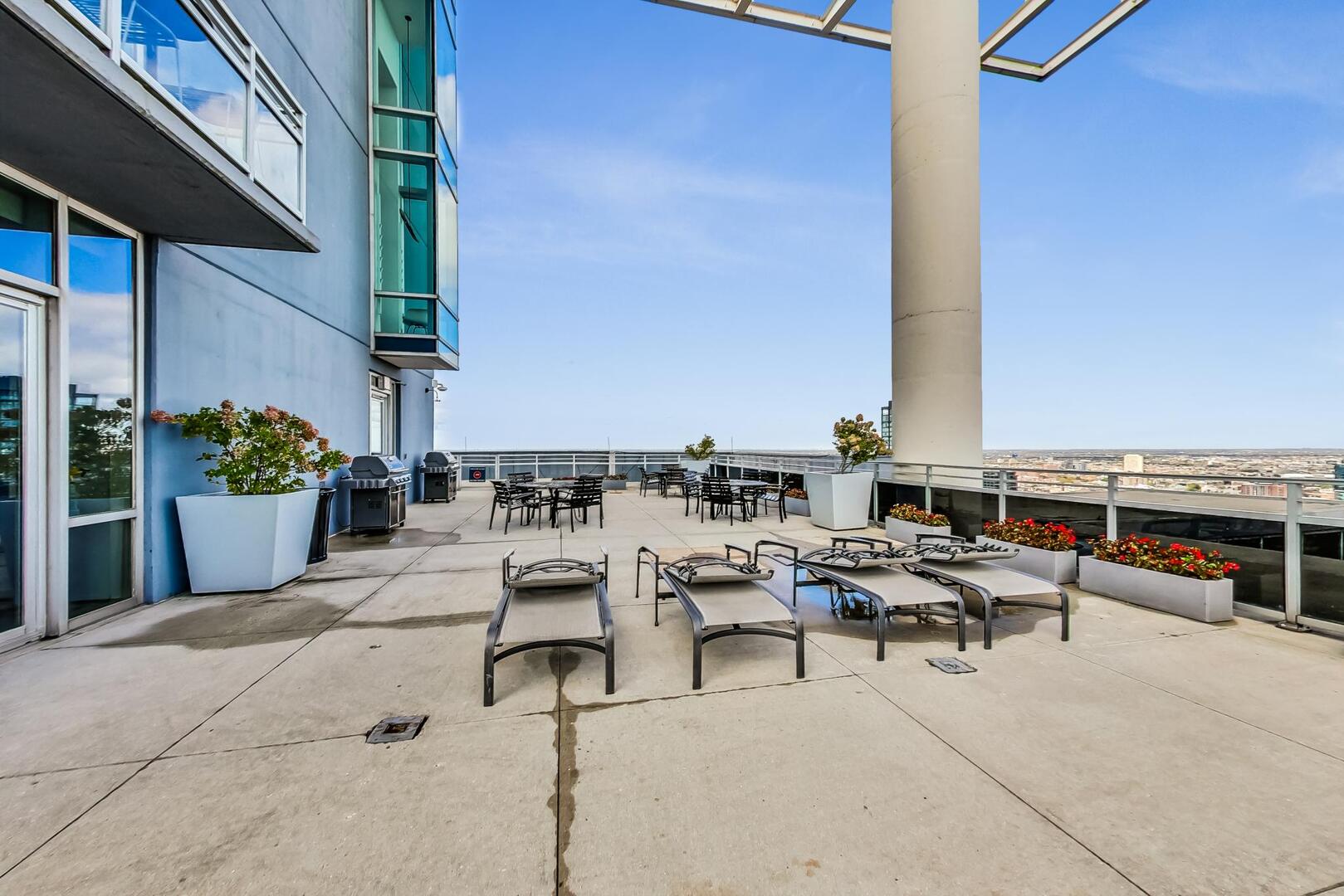 737 West Washington Boulevard Chicago IL 60661